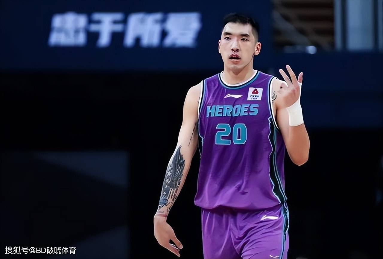  持续失利引发热议！，Doinb在阿森纳比赛中险胜引发球迷热议